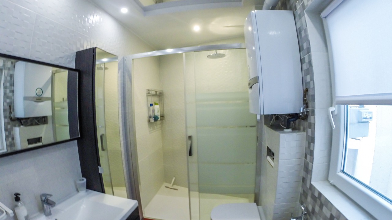 Photo of Bathroom in Collblanc y La Torrassa