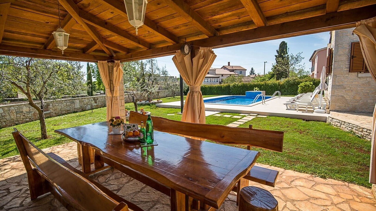 Photo of Outdoor in Buici