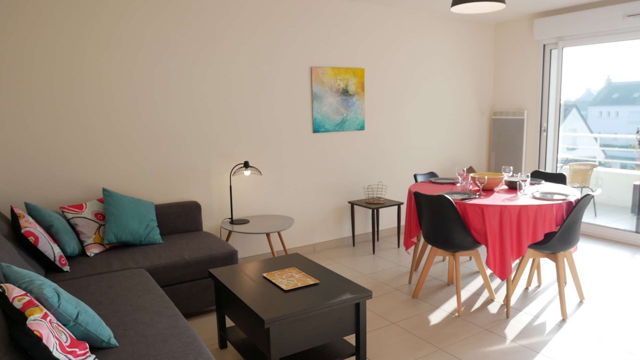 Photo of Others in Etel