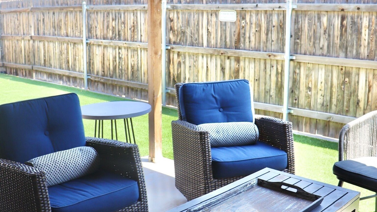 Photo of Patio Balcony in North Overton