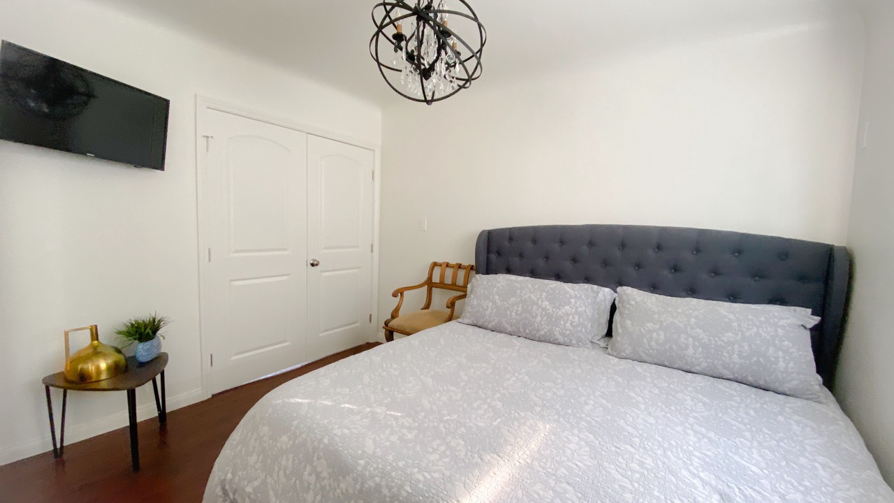 Photo of Bedroom in Belmont Heights