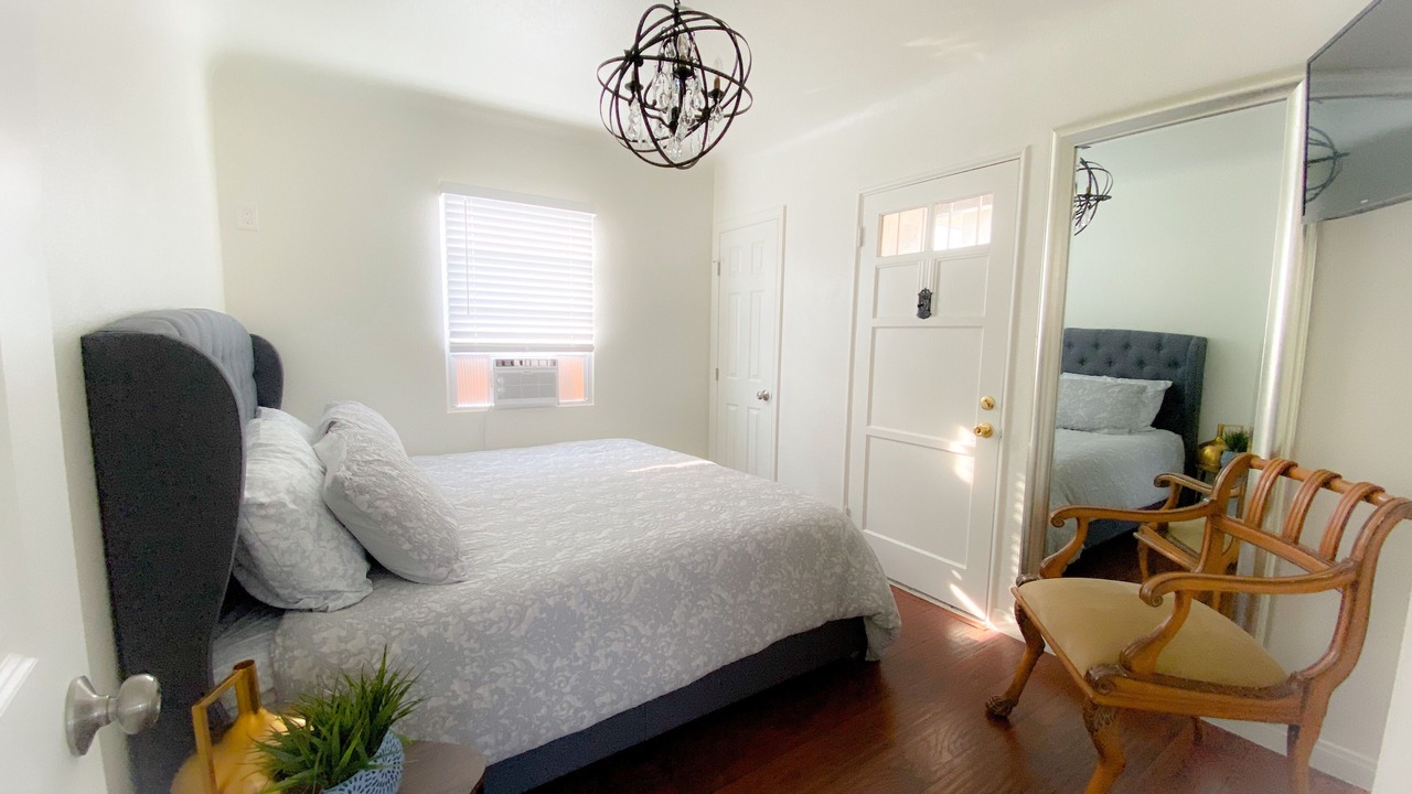 Photo of Bedroom in Belmont Heights