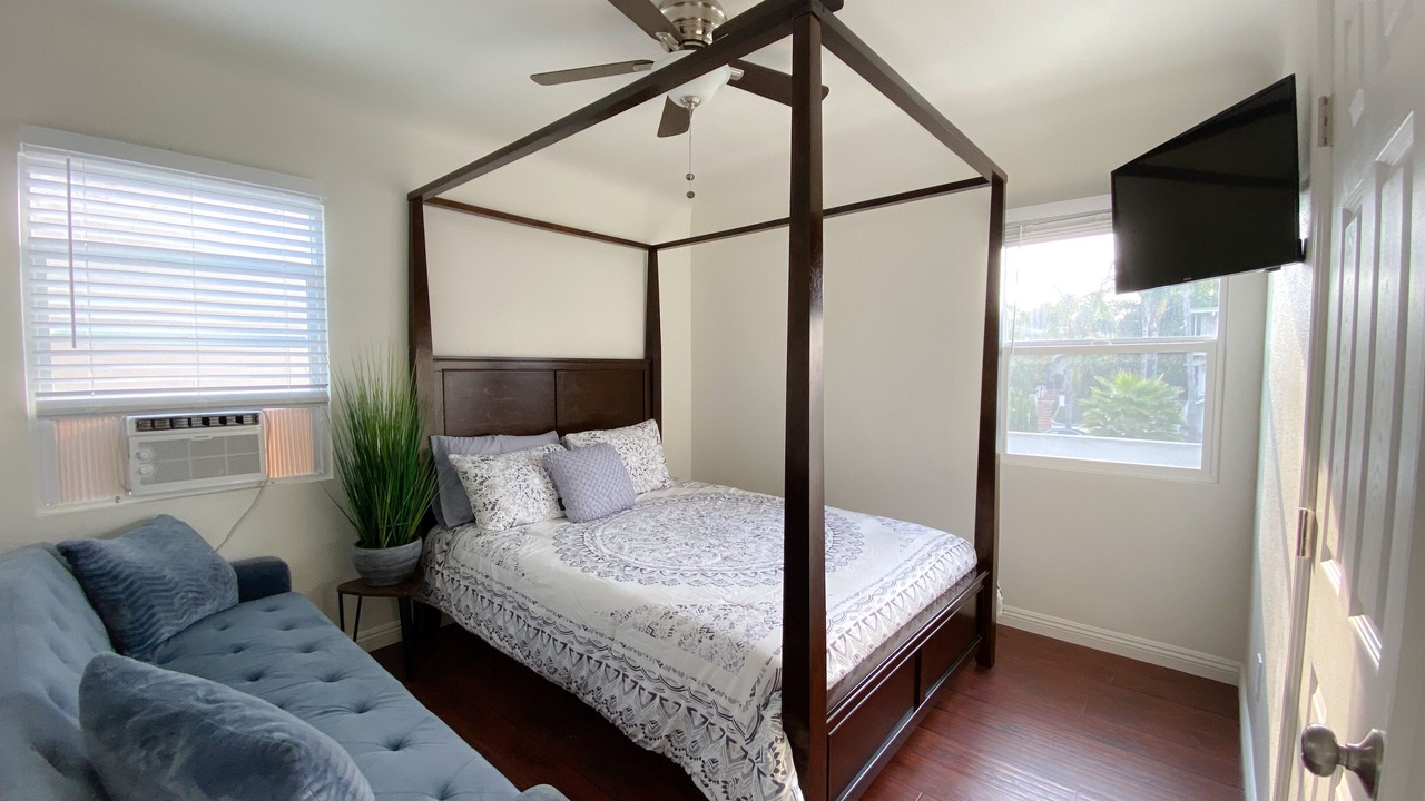 Photo of Bedroom in Belmont Heights