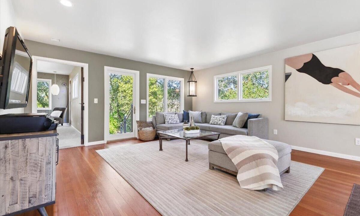 Photo of Bedroom in Santa Rosa