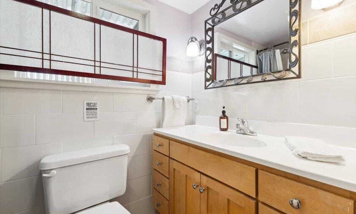 Photo of Bathroom in Santa Rosa