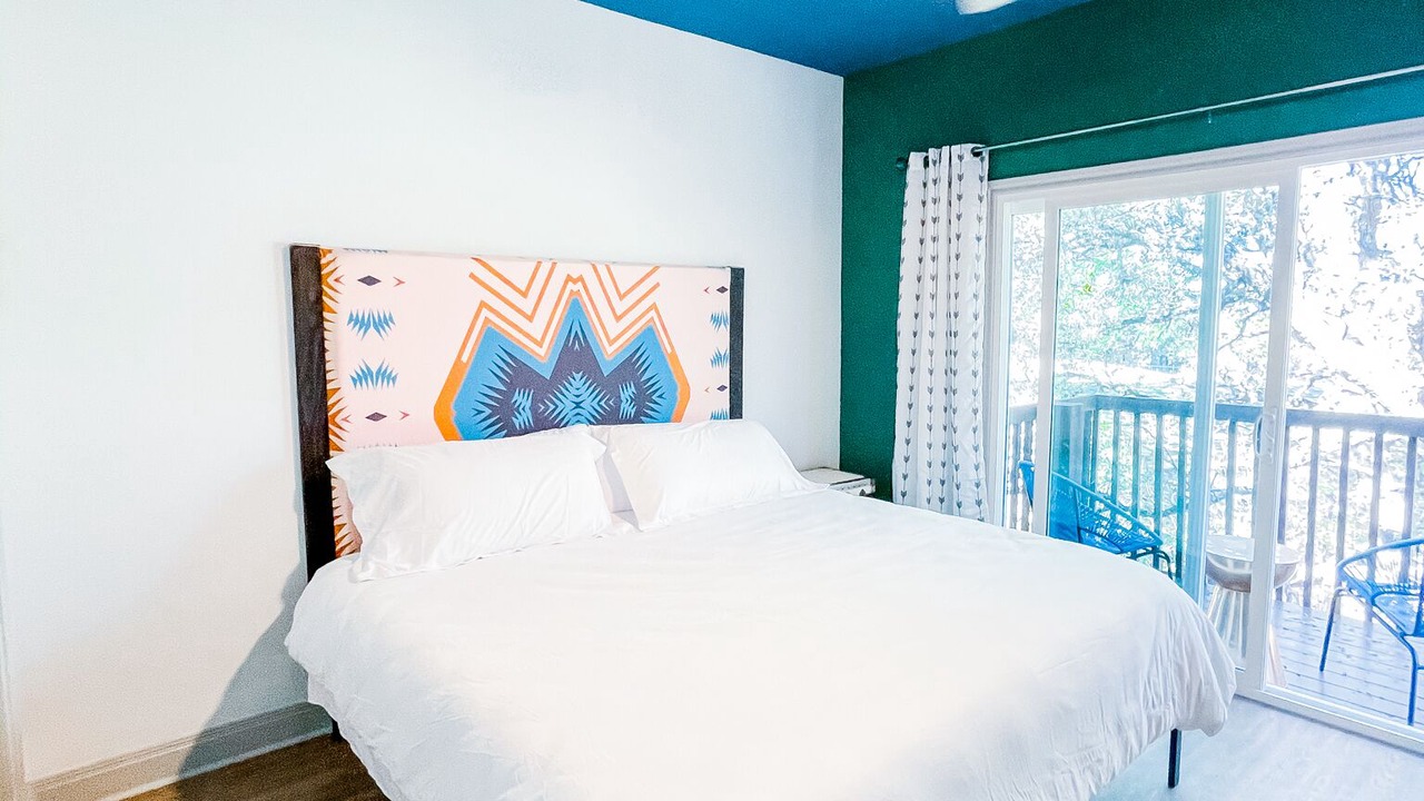 Photo of Bedroom in Point Venture