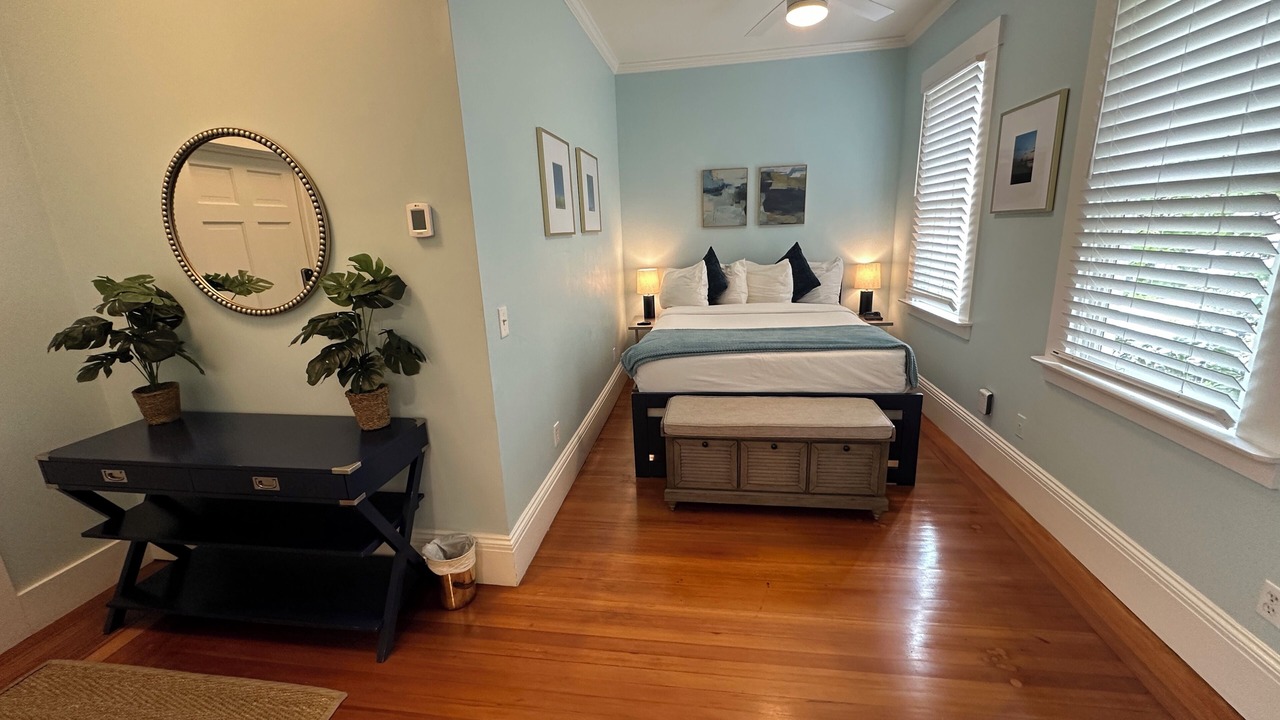 Photo of Others in Historic Hill