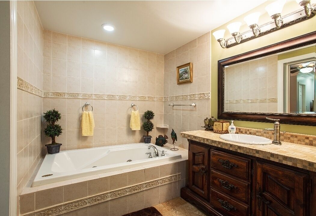 Photo of Bathroom in Citrus Park
