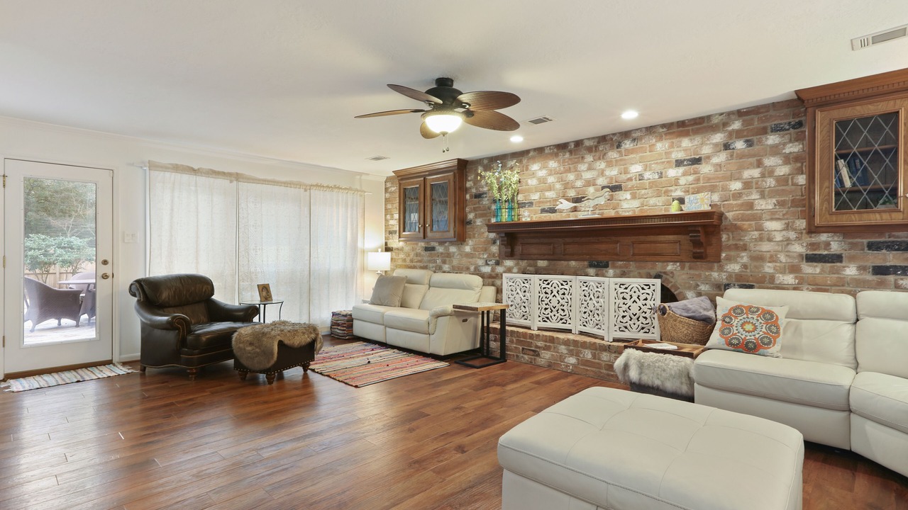 Photo of Livingroom in Grogan's Mill