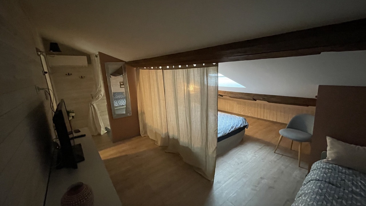Photo of Bedroom in Chaligny