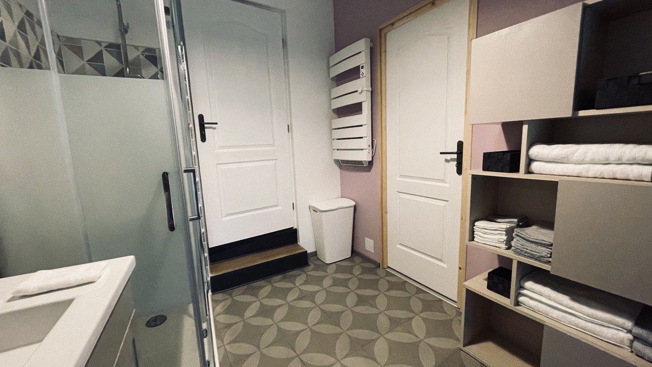 Photo of Bathroom in Chaligny