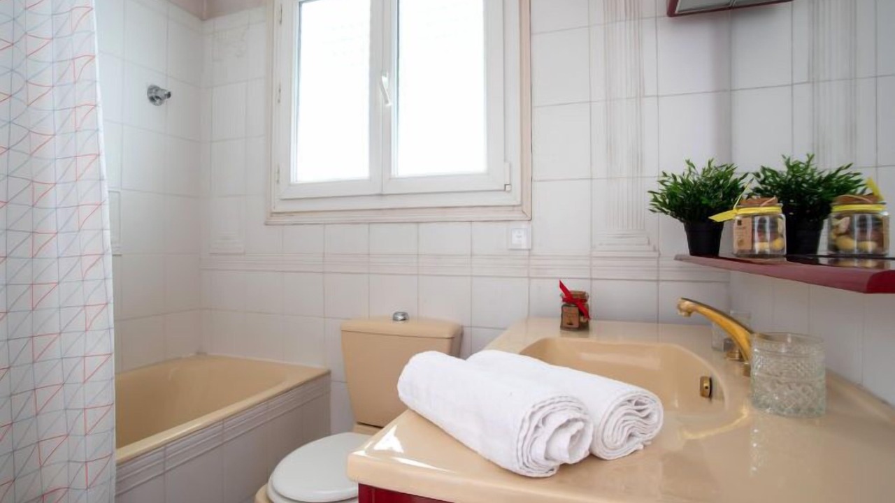 Photo of Bathroom in Saint-Laurent-du-Var