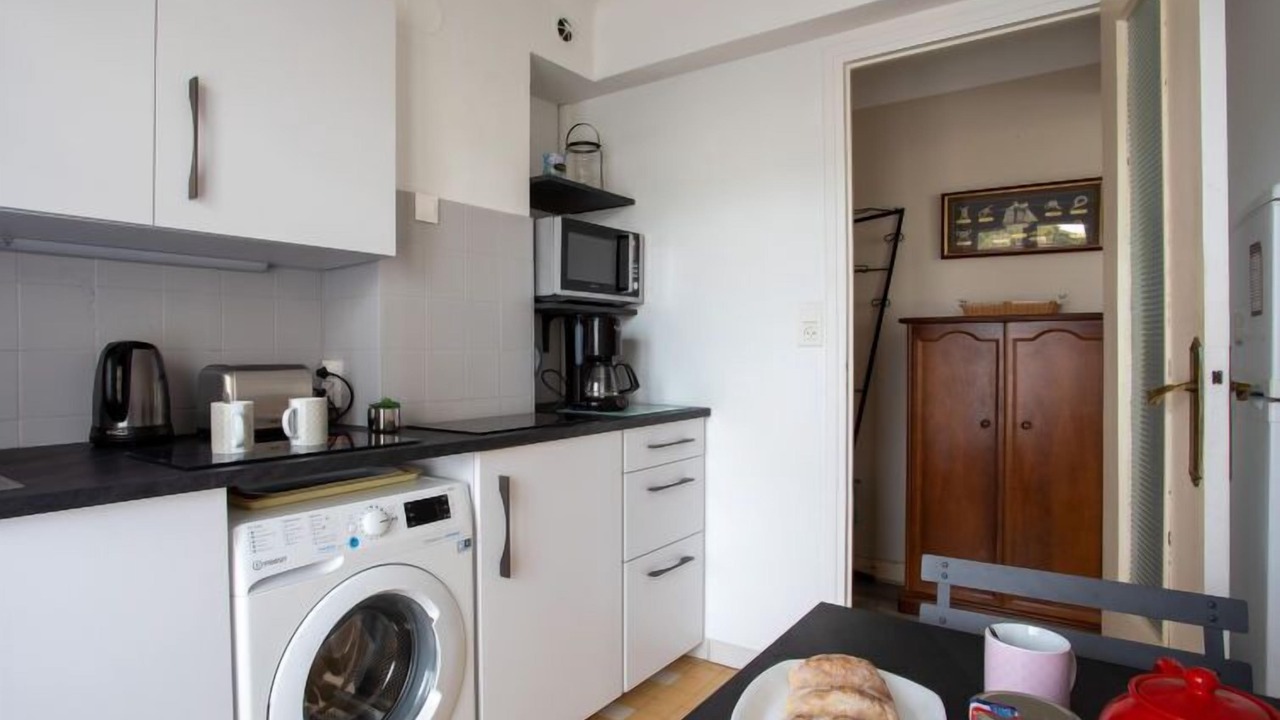 Photo of Bedroom in Saint-Laurent-du-Var