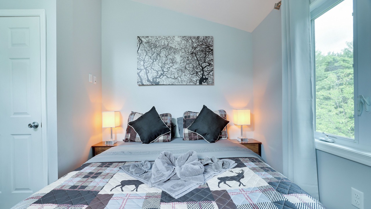 Photo of Bedroom in Long Pond
