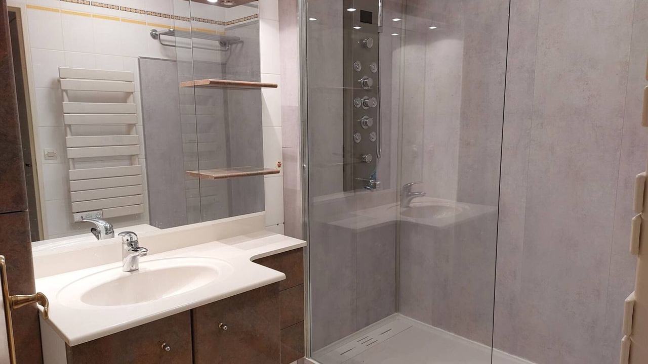 Photo of Bathroom in Bagneres-de-Luchon