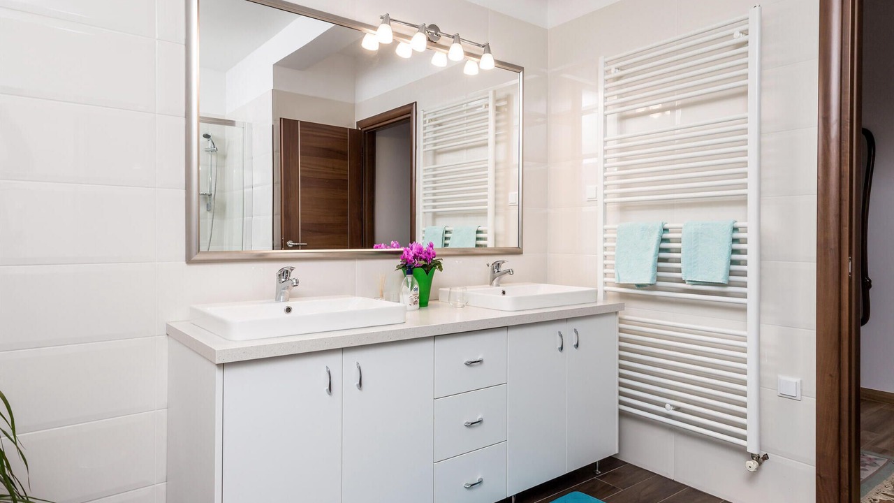 Photo of Bathroom in Pobri