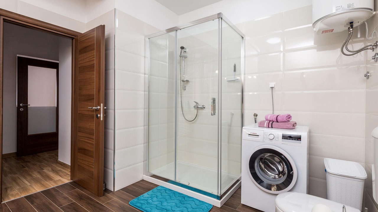 Photo of Bathroom in Pobri