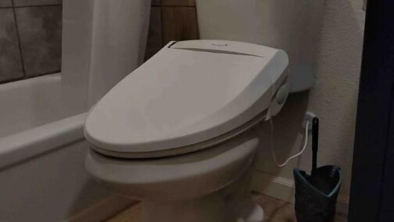 Photo of Bathroom in Beatty