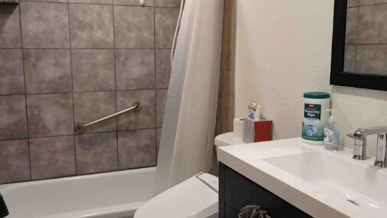 Photo of Bathroom in Beatty