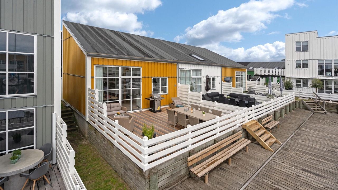 Photo of Others in Øer Strand