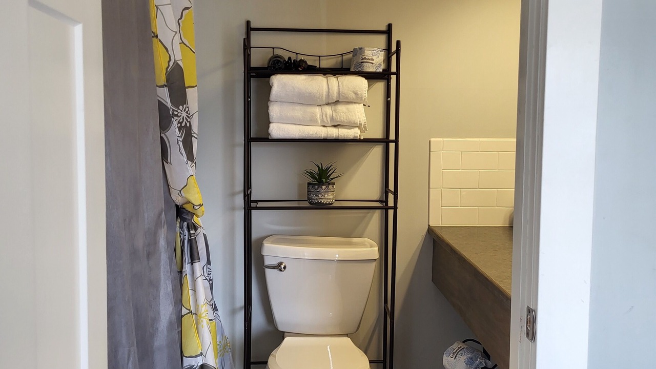 Photo of Bathroom in Hesperia