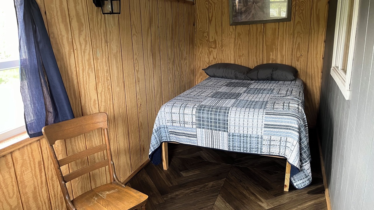 Photo of Others in Columbia