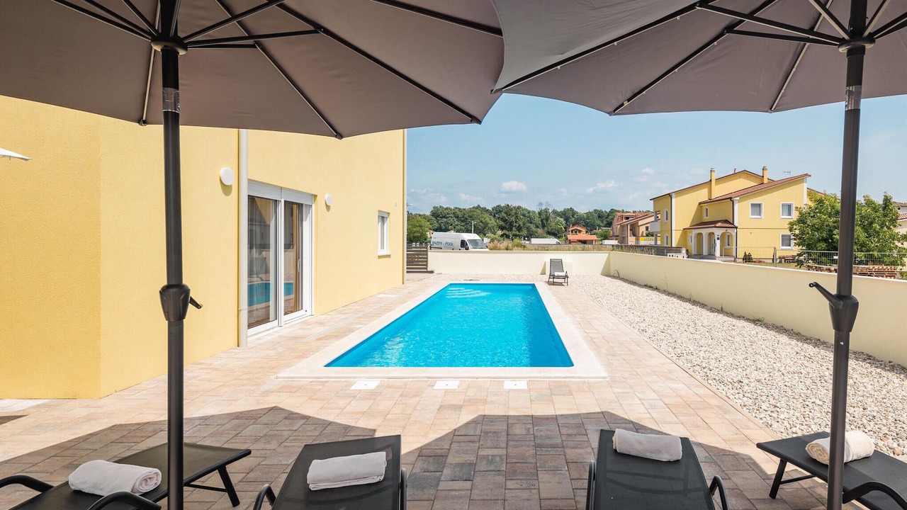 Photo of Outdoor in Gulici