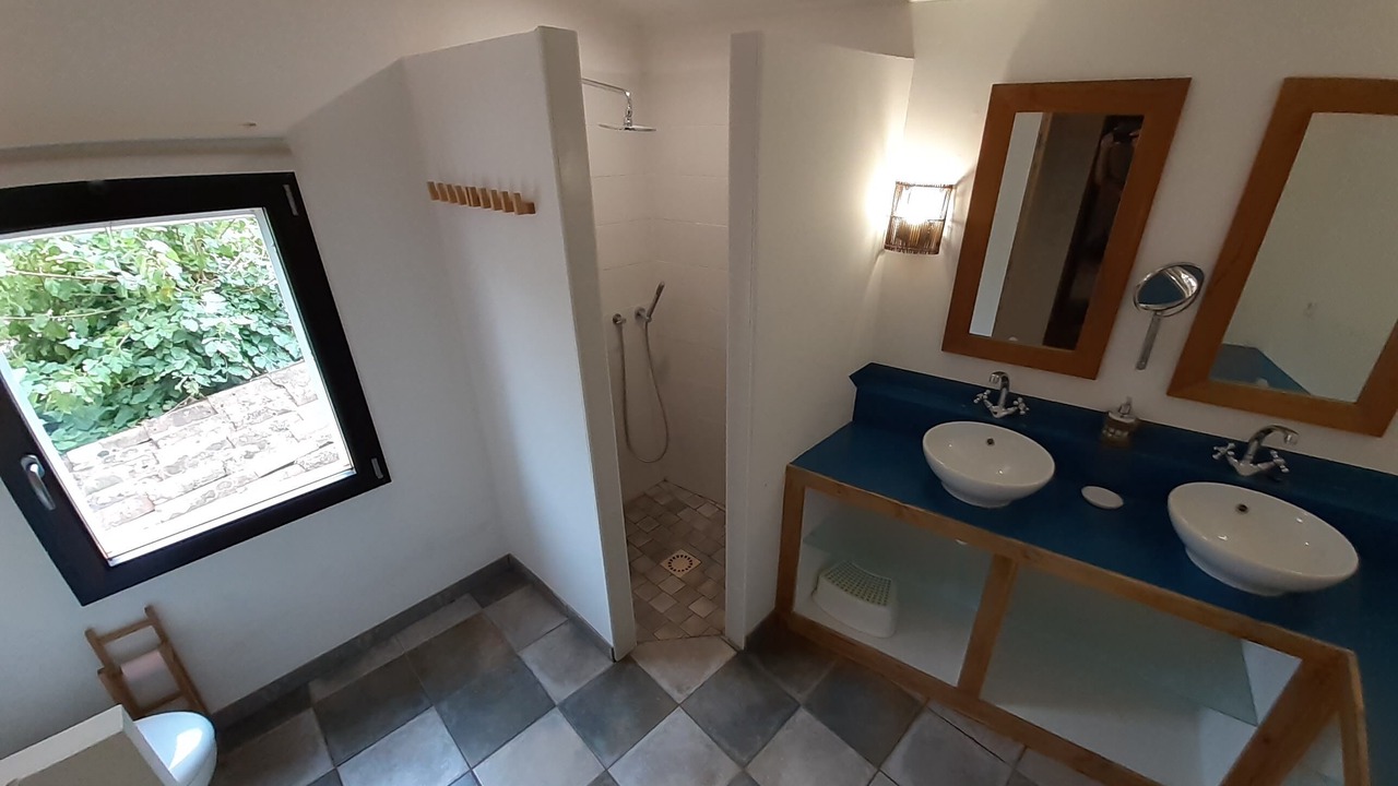 Photo of Bathroom in Les Vans