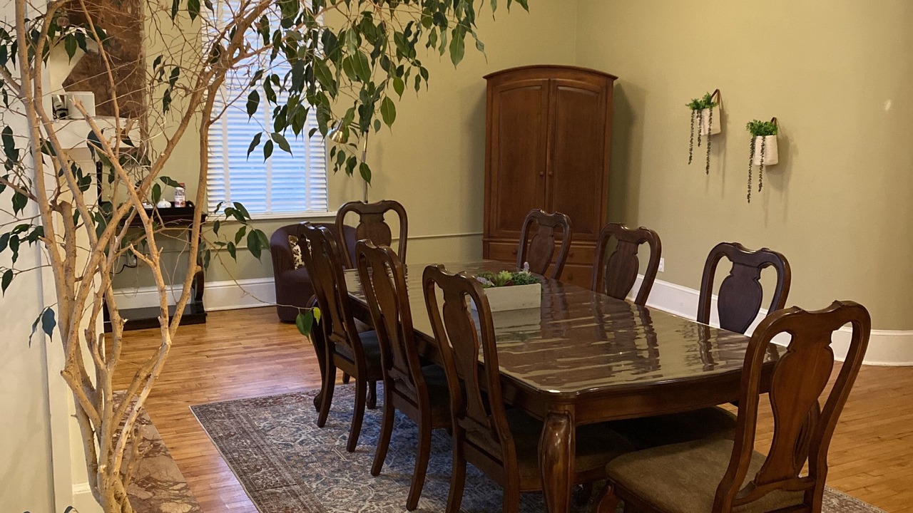 Photo of Others in Elizabethtown