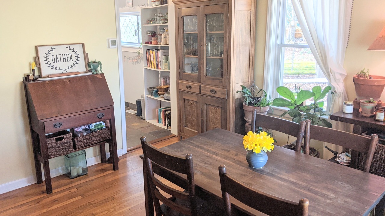 Photo of Livingroom in Woodfin