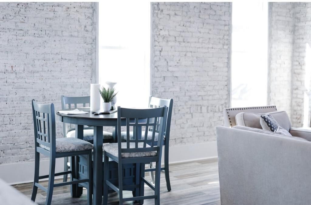 Photo of Others in Nashville