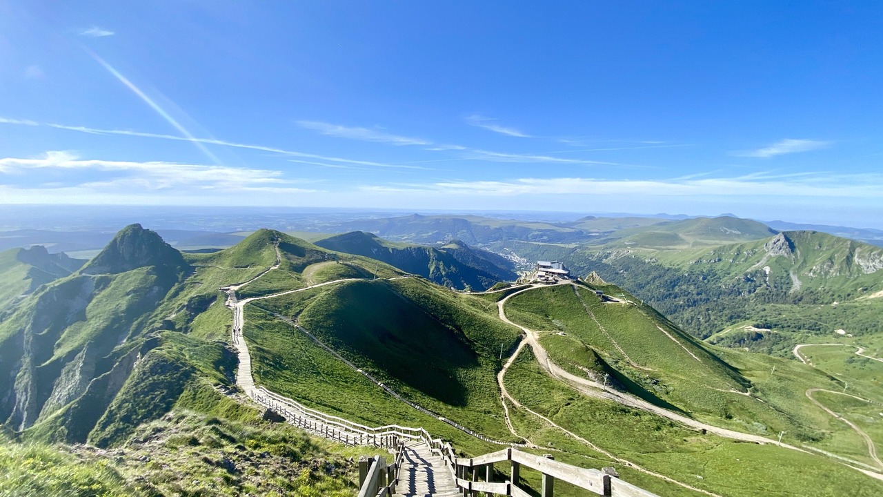 Photo of Others in Mont-Dore