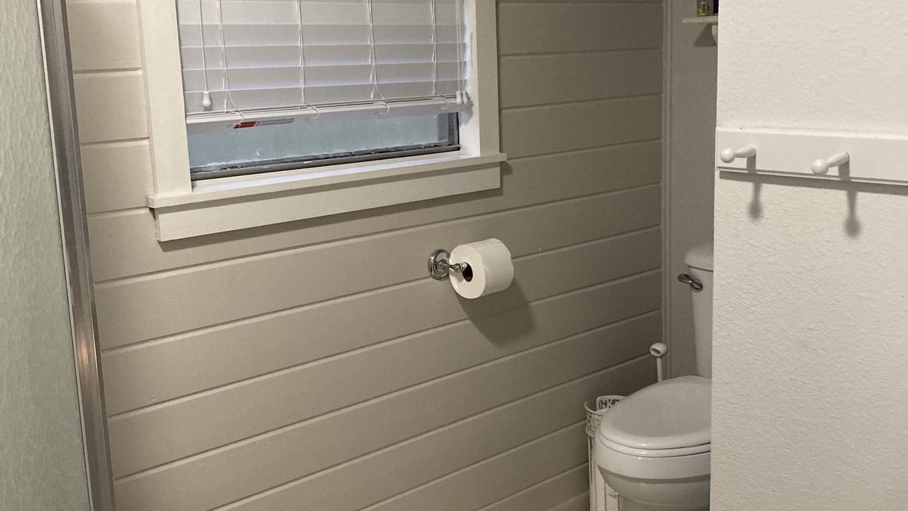 Photo of Bathroom in Palacios