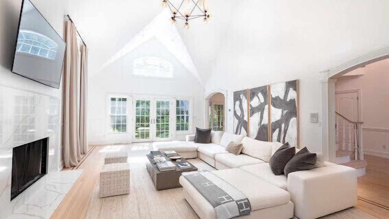 Photo of Livingroom in Tuckahoe