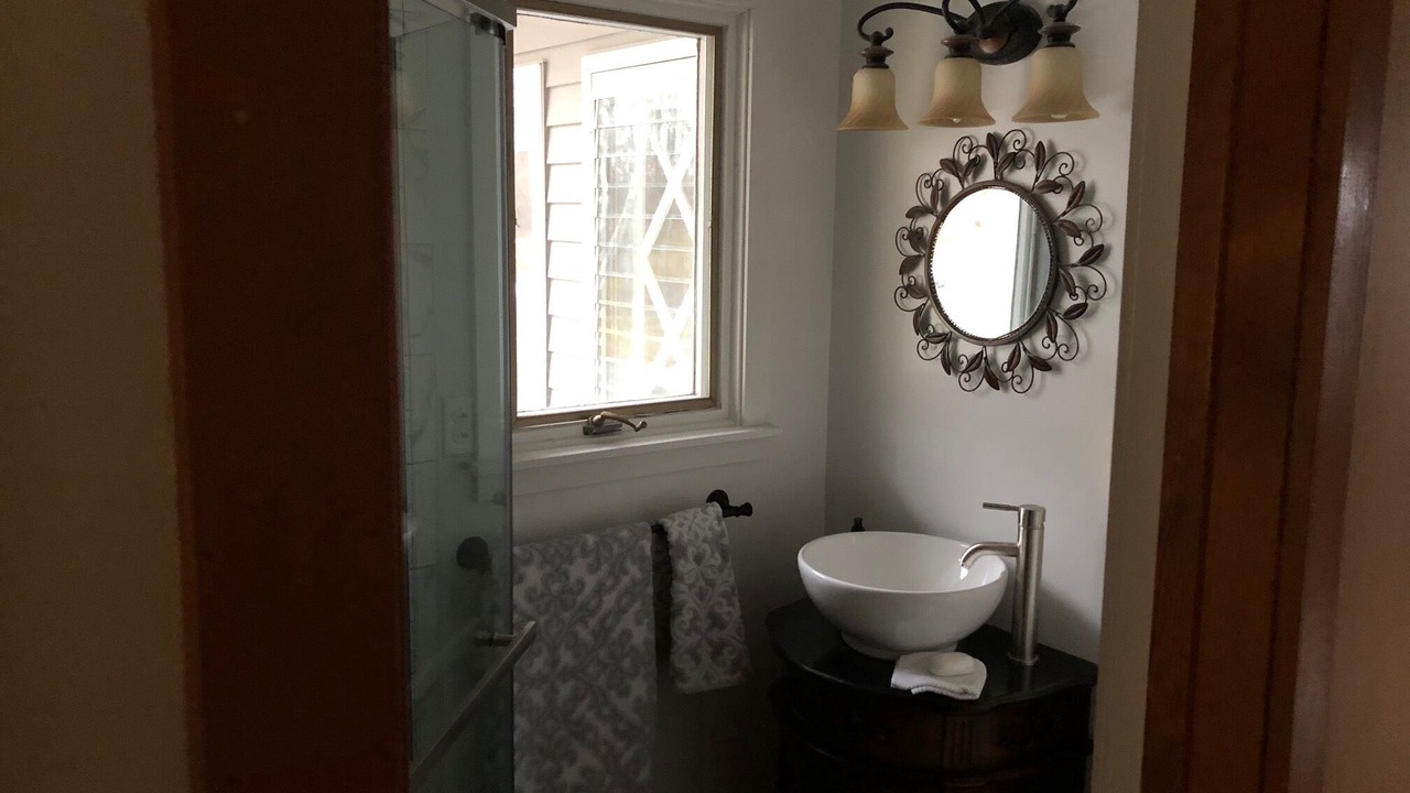 Photo of Bathroom in West Cornwall