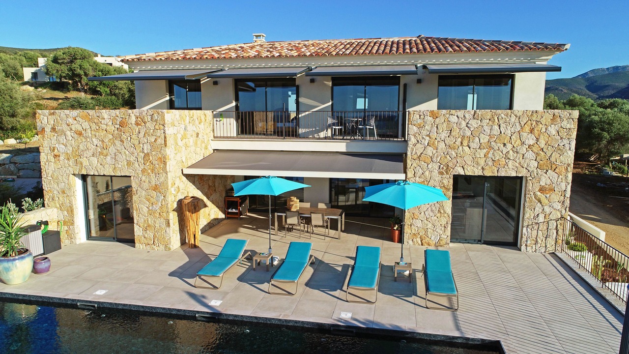 Photo of Patio Balcony in Palasca