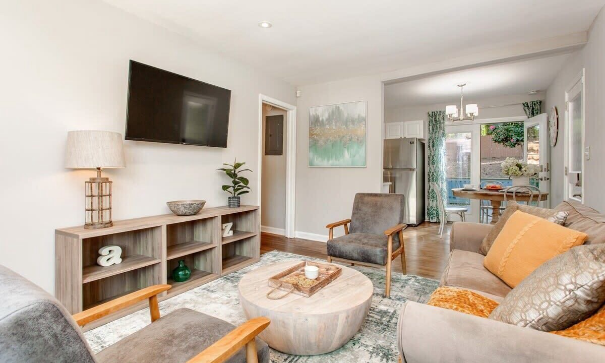 Photo of Others in Church Street