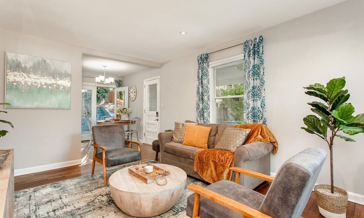 Photo of Others in Church Street