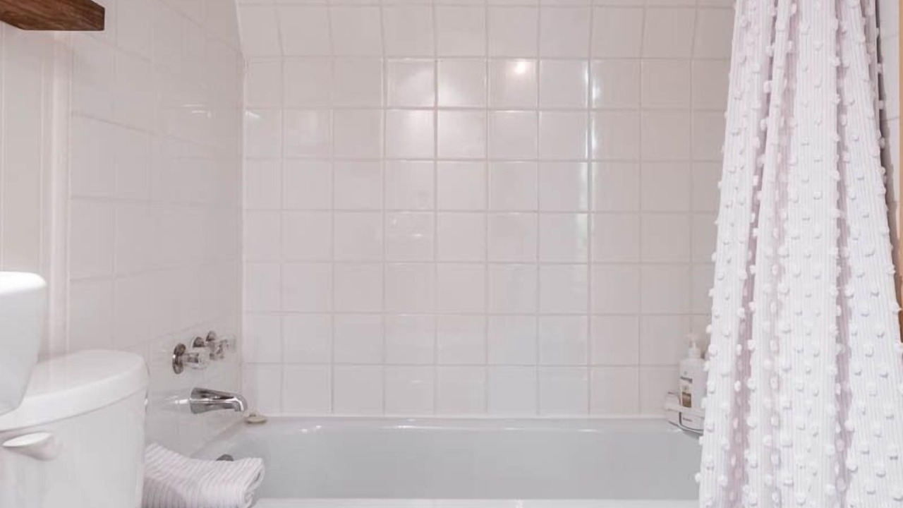 Photo of Bathroom in Orford