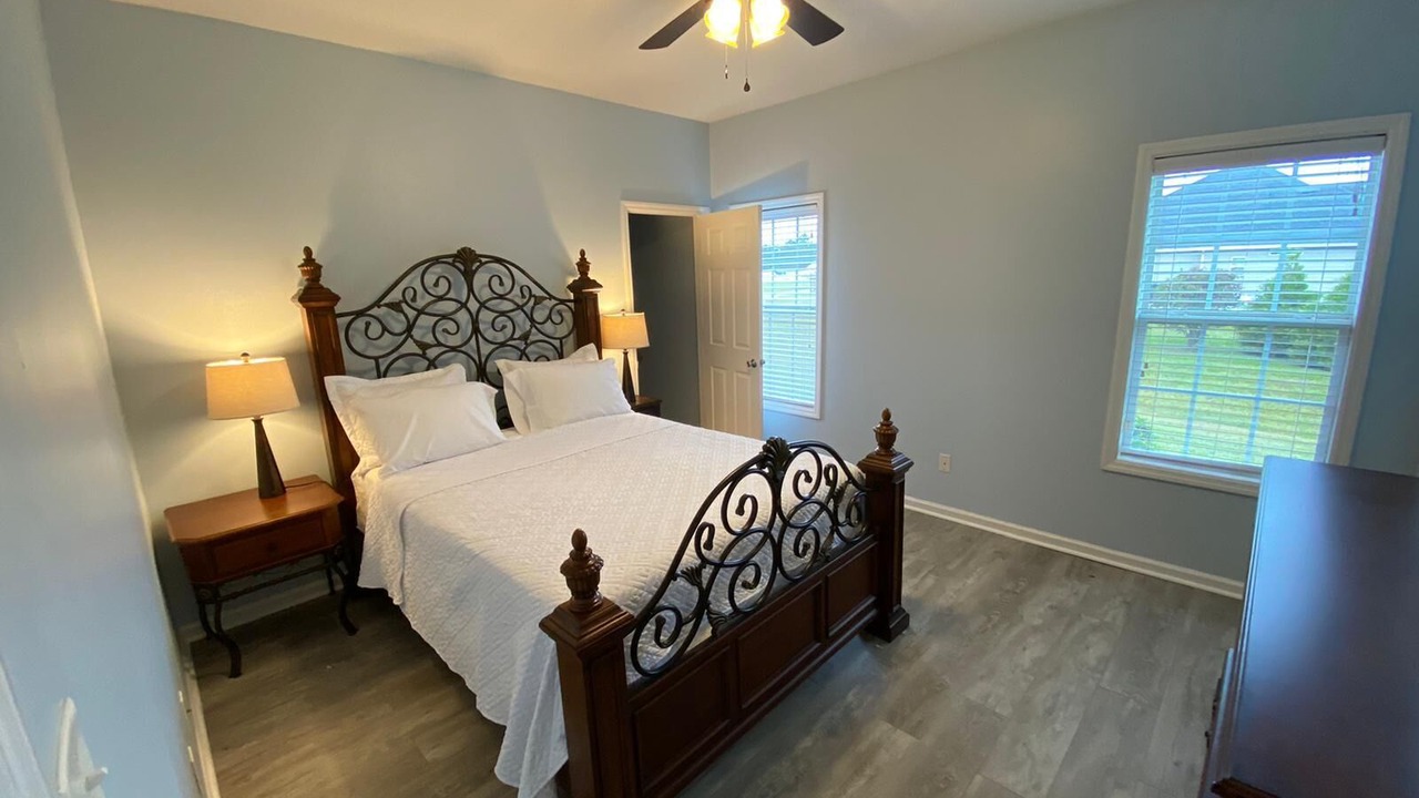 Photo of Bedroom in Valdosta