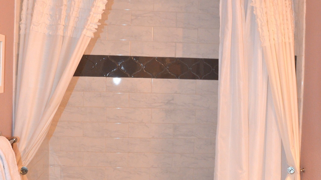 Photo of Bathroom in Enchanted Oaks