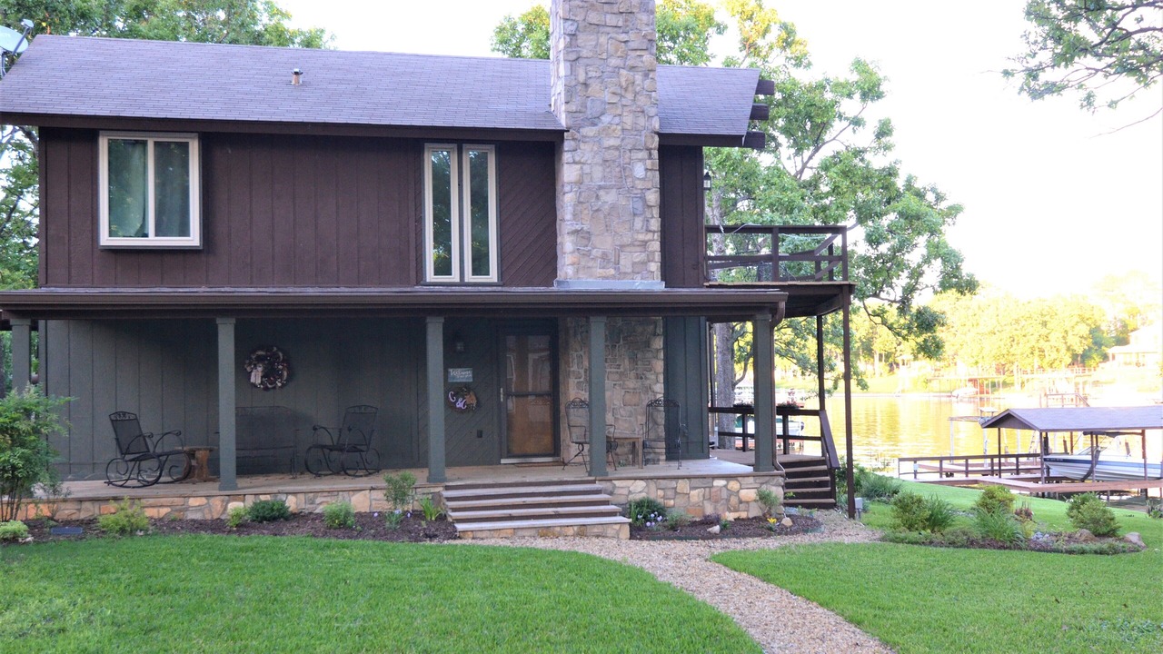 Photo of Outdoor in Enchanted Oaks