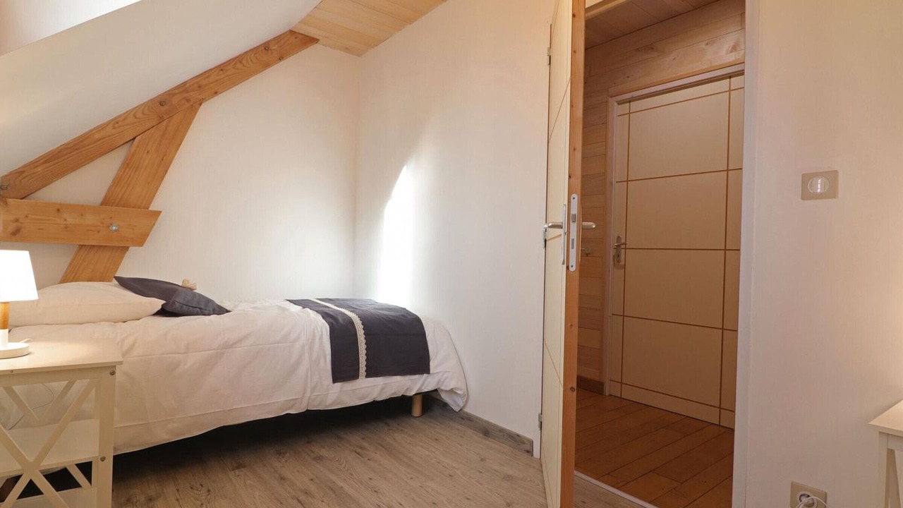 Photo of Bedroom in Ceauce
