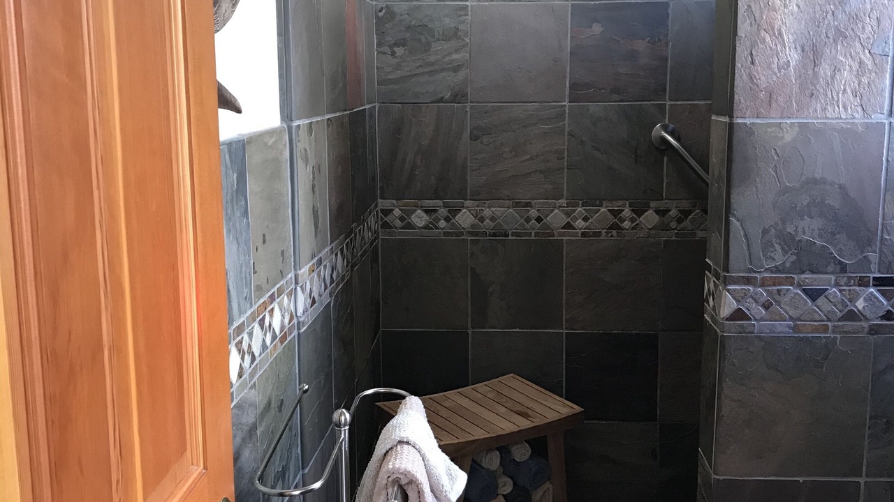 Photo of Bathroom in Westhaven-Moonstone