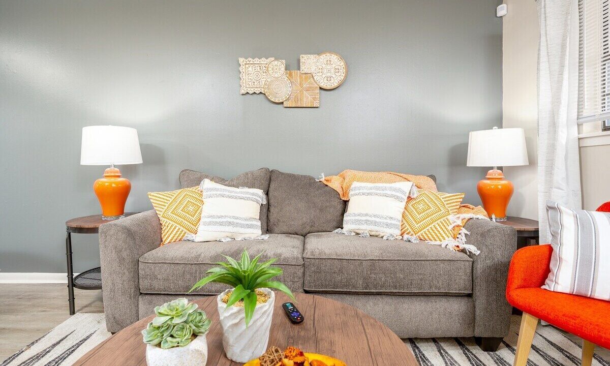 Photo of Livingroom in Pineville