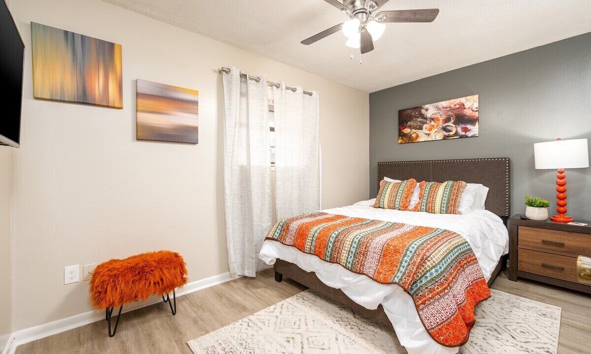 Photo of Bedroom in Pineville