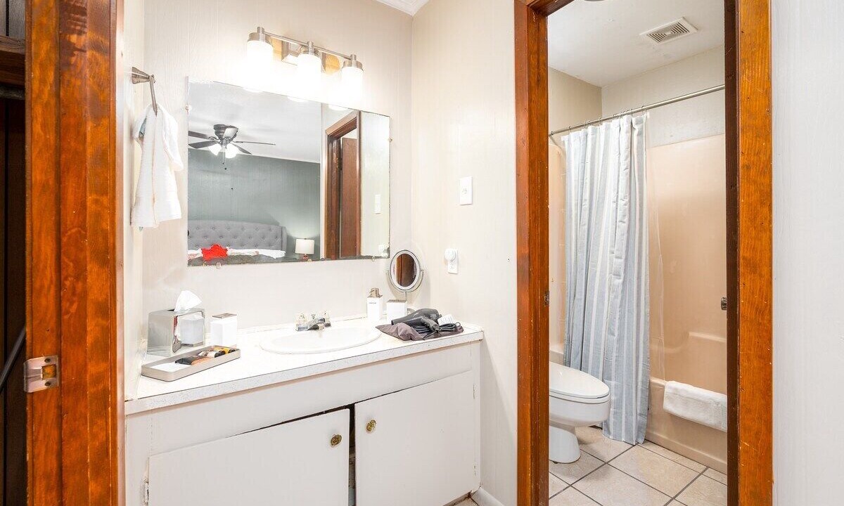 Photo of Bathroom in Pineville