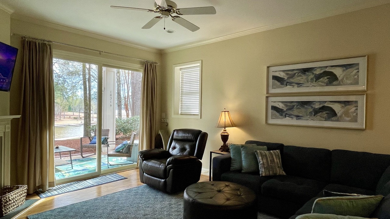 Photo of Livingroom in Greensboro