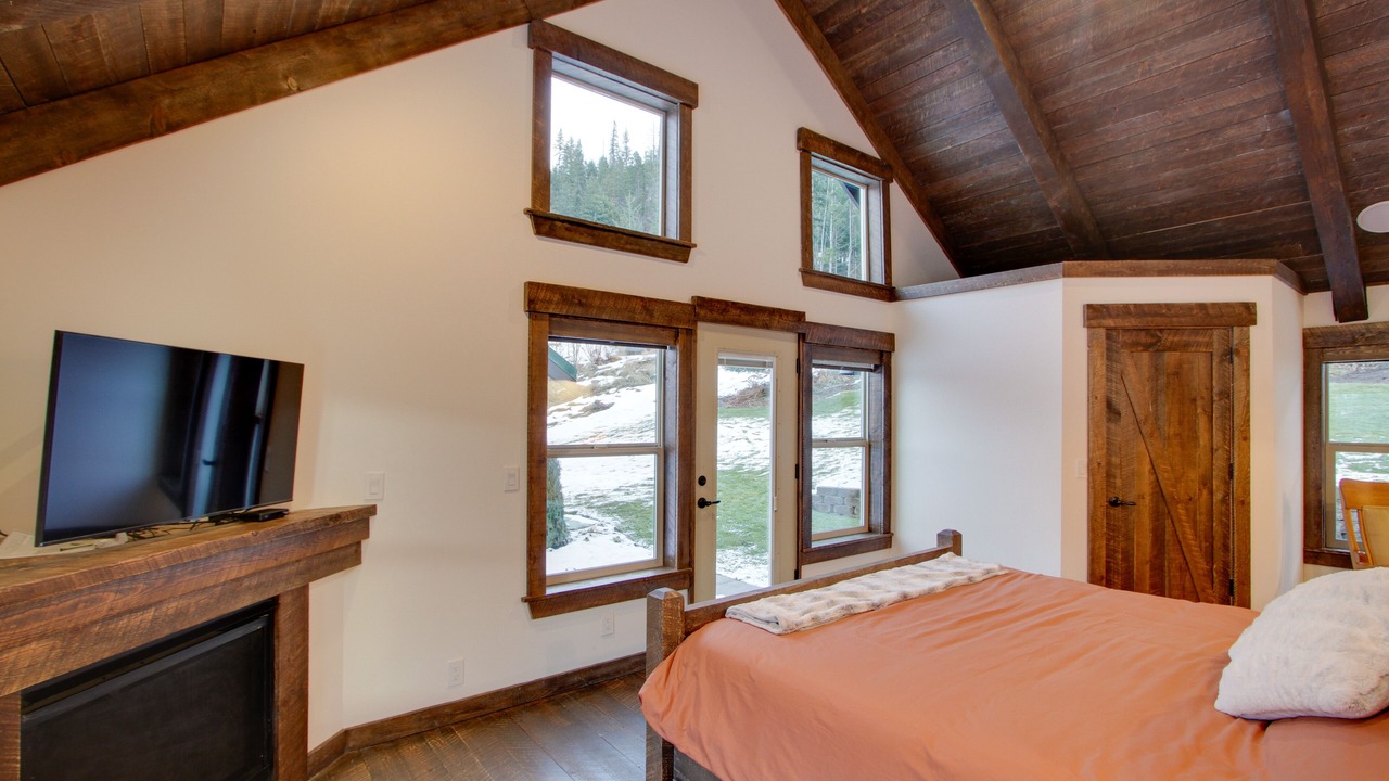 Photo of Bedroom in Cle Elum