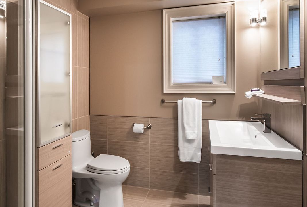 Photo of Bathroom in Virgil
